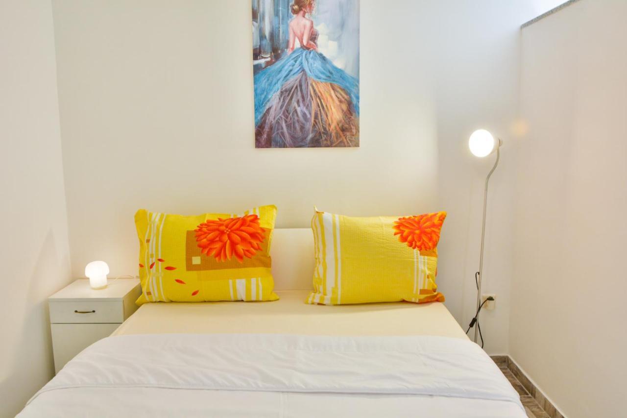 Bellatrix Apartment Сен Екстериор снимка